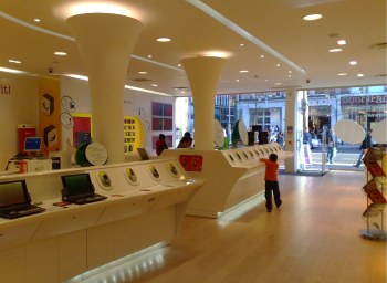 Sony Ericsson's failed flagship store in London