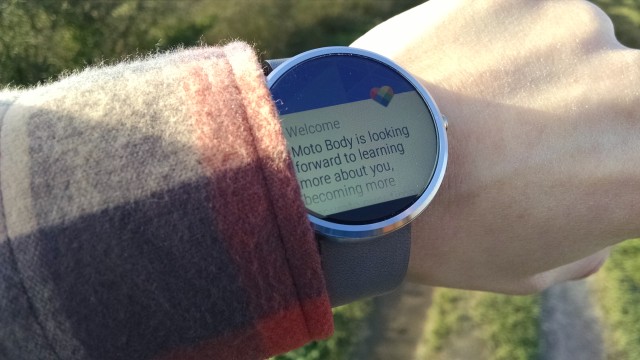 The Moto 360 telling me it is 'looking forward to getting to know me', sailing close to the 'creepy' line