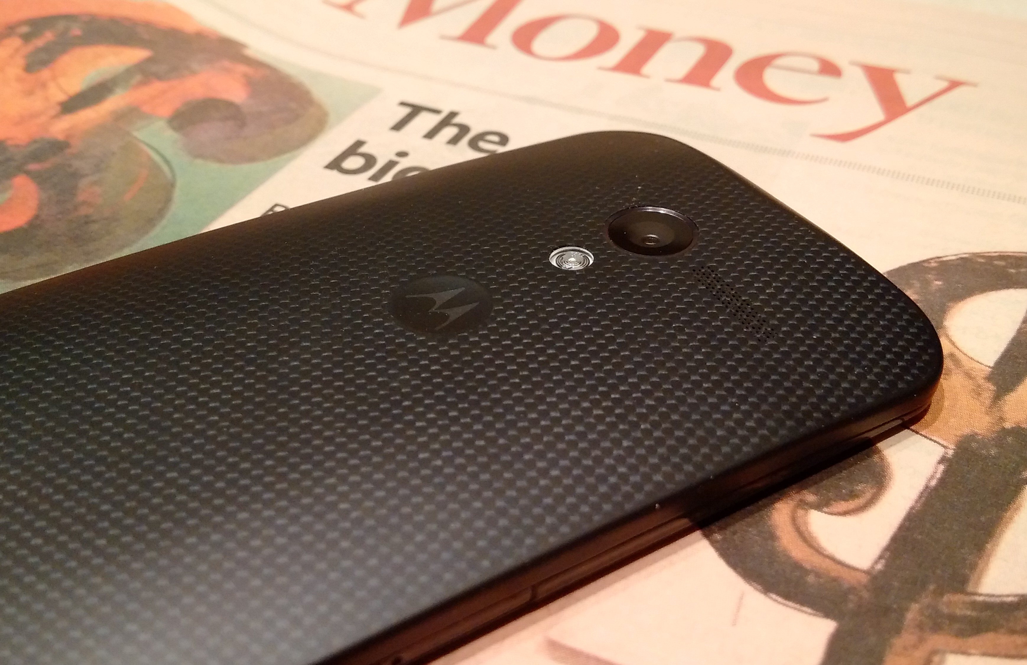 Notes on the little ol’ Moto X in the age of big screen flagships